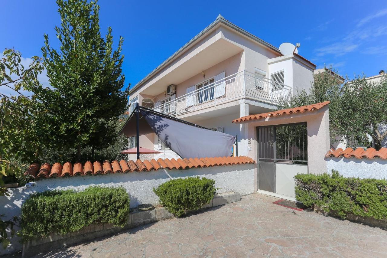 Casa Zorana-Alba Apartments Trogir Exterior foto