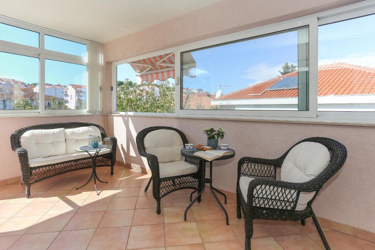Casa Zorana-Alba Apartments Trogir Exterior foto
